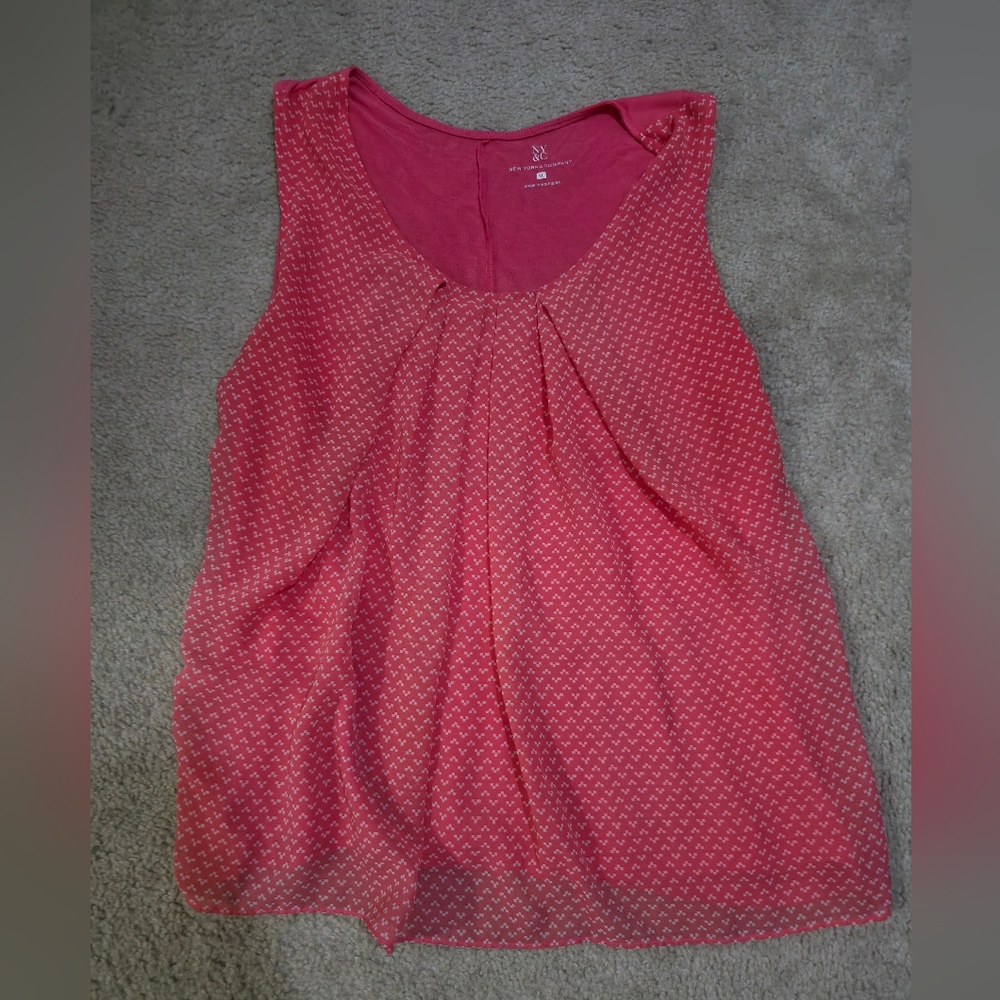 New York & Company Pink Patterned Top